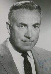 Raymond Bailey