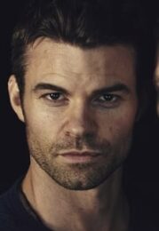 Daniel Gillies